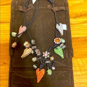 Otazu crystal necklace